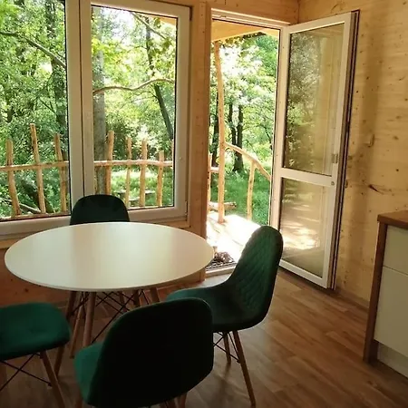Treehouse Lea Апартаменты *