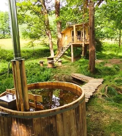 Treehouse Lea *