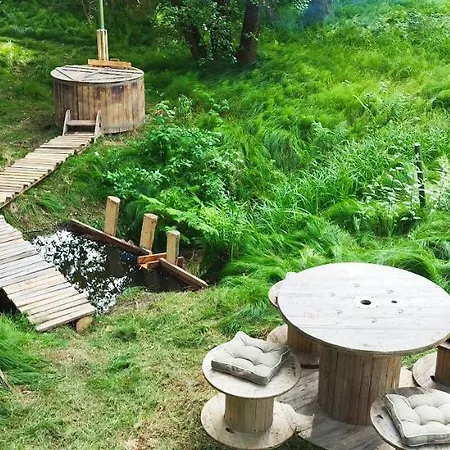 Treehouse Lea Mikulasovice